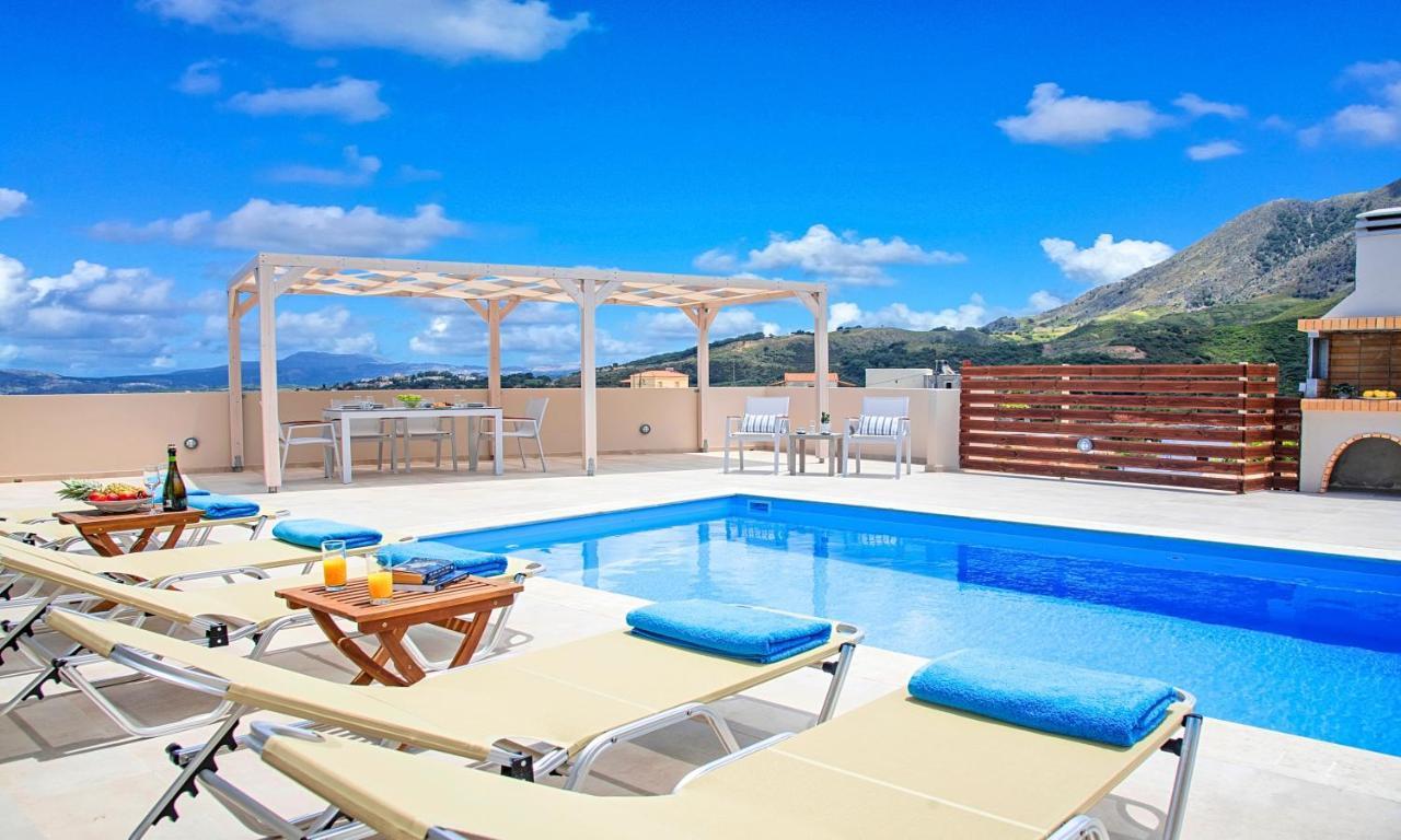 Villa Di Giorgio Heated Pool Kournás 外观 照片